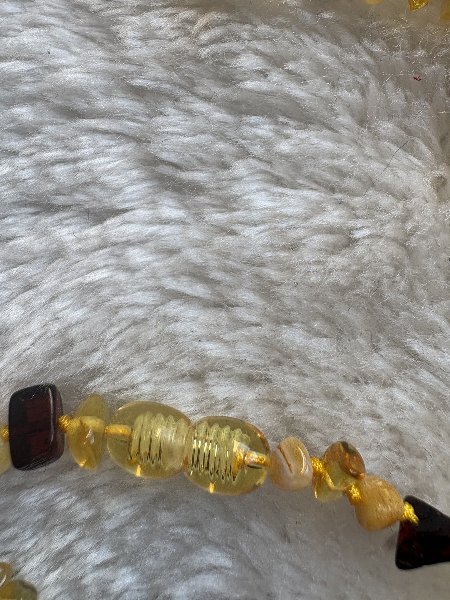 Collier d’ambre enfants
