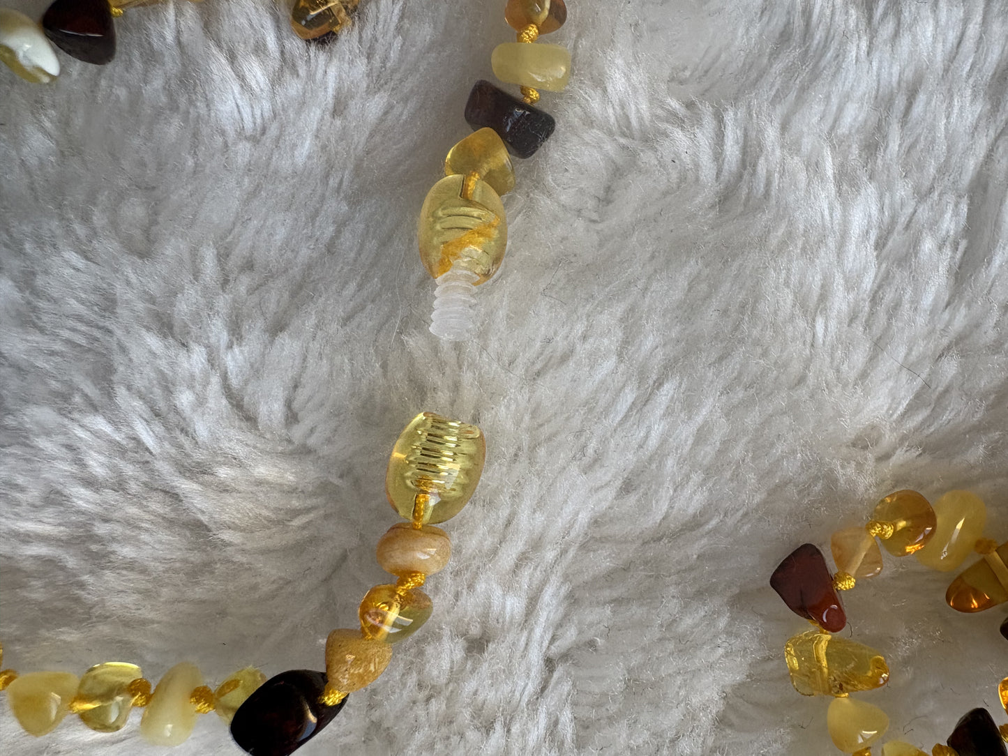 Collier d’ambre enfants